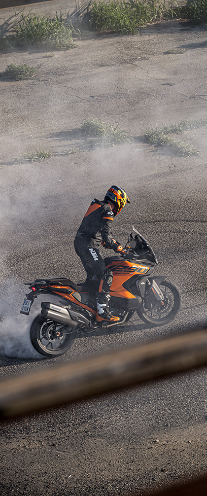 2024 KTM 1290 Super Adventure S.jpg